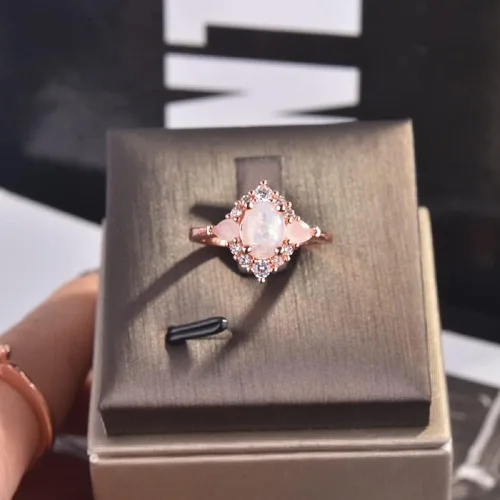 Vista 8 de Anillo de compromiso chapado en oro rosa de 18 quilates con piedra lunar y arcoíris, para mujer, anillo de compromiso con diamantes de imitación