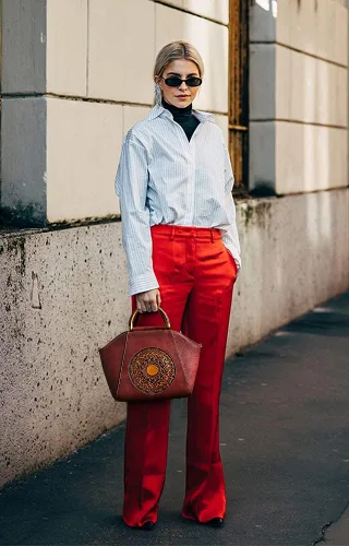 Vista 7 de Bolsos de cuero genuino para mujer, organizador retro de cuero de curtido vegetal, bolso de hombro de tótem en relieve vintage