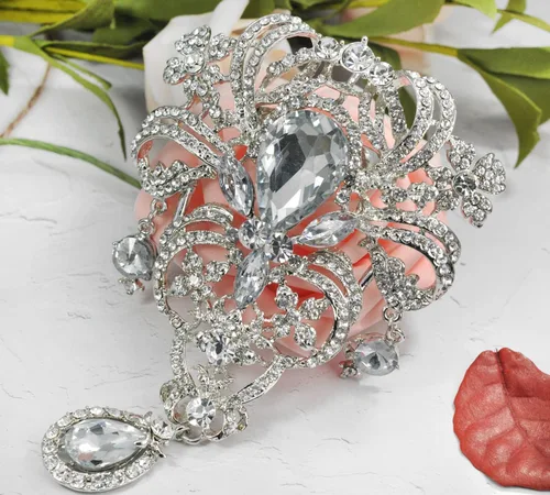 Vista 5 de Gyn&Joy Broche para mujer, 5 pulgadas, con diamantes de imitación de cristal transparente