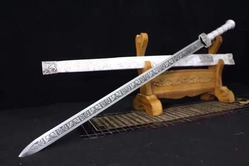 Vista 5 de Espada china, Han jian (hoja de acero al carbono medio, aleación, vaina blanca) longitud 41 pulgadas