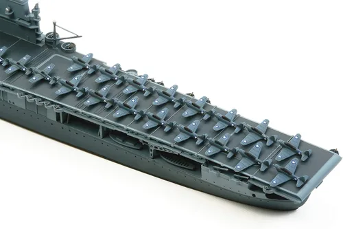 Vista 3 de Tamiya 31712 1/700 Kit de Modelo de Plástico Portaaviones Yorktown de EE. UU