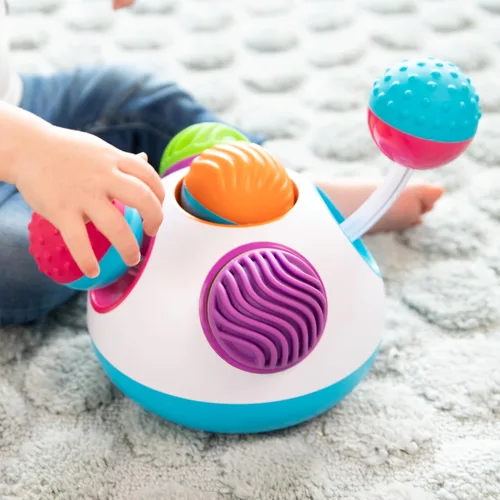 Vista 3 de Fat Brain Toys Klickity - Juguetes sensoriales para bebés de 1 año en adelante, actividades de desarrollo temprano multitextura para estimulación