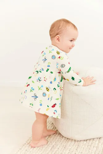 Vista 3 de Moon and Back by Hanna Andersson Vestido de punto de manga larga de algodón orgánico para niña