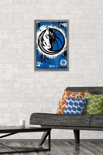 Vista 2 de Trends International NBA Dallas Mavericks - Póster de pared con logotipo Maximalist 23