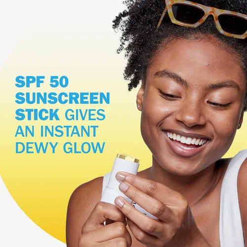 Vista 2 de Olay Glow & Protect - Protector solar facial SPF 50, sin fragancia, 0.5 onzas (0.49 oz), protector solar con acabado rocío con SPF 50 protector