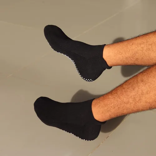 Vista 4 de RATIVE - Calcetines antideslizantes para yoga pilates y hospitales para adultos hombres y mujeres
