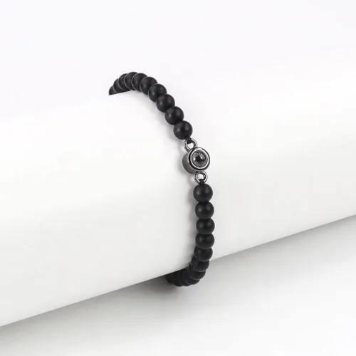Vista 6 de Elegante pulsera de proyección de cristales que muestra I Loves You en 100 idiomas, gran regalo para amantes y parejas de uso diario