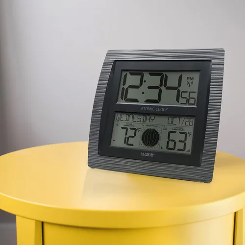 Vista 6 de La Crosse Technology BBB86118-INT Reloj digital atómico curvo con fase lunar y temperatura