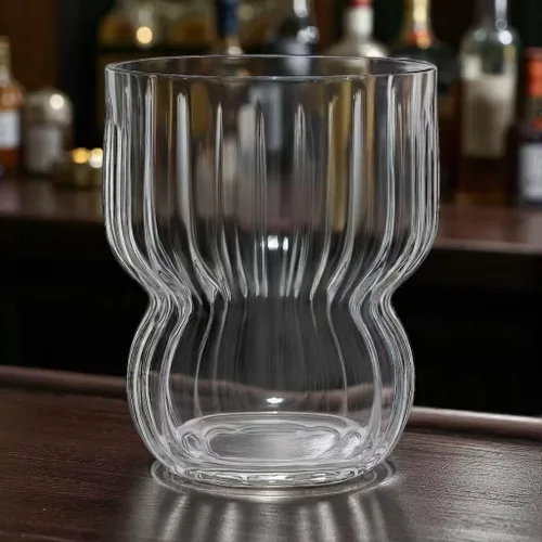 Vista 3 de Oojami Paquete de 40 copas de vino desechables de 12 onzas sin tallo, vasos de plástico Shatterproof BPA-Free Reusable Recyclable Ribbed Wine