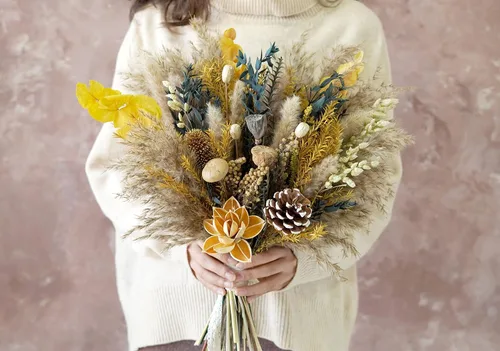 Vista 2 de Yellow SeriesRose - Ramo de boda bohemio, ramo de hierba de las pampas, ramo de flores secas de 12 pulgadas (Y01)