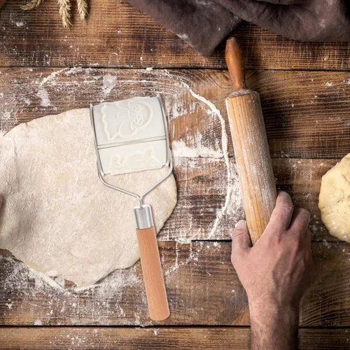 Vista 8 de EXCEART Moldes para galletas de bricolaje, 8 patrones de animales para festivales, cortadores de galletas rodantes resistentes