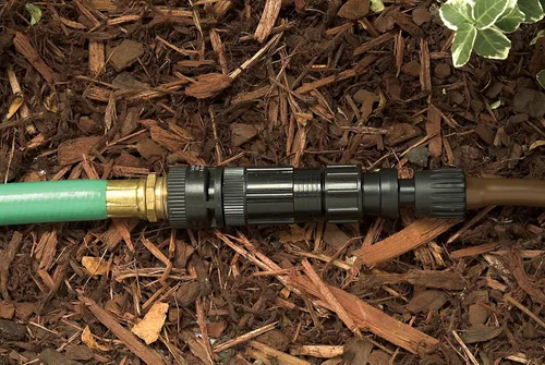 Vista 7 de Rain Bird ET25-50S2 Kit de conexión de tubería y grifo de riego por goteo