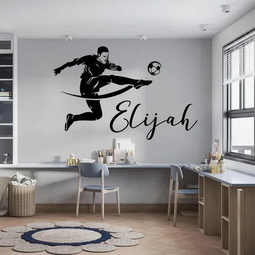 Vista 21 de Calcomanía personalizada con jugador de fútbol que pasa una pelota y una pelota enorme, decoración de fútbol de larga duración para la habitación