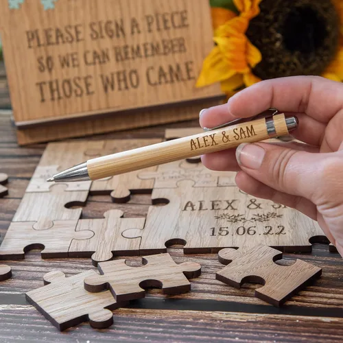 Vista 3 de Libro de invitados de boda, rompecabezas alternativo, libro de visitas personalizado, piezas de madera grabadas con láser para fiesta, compromiso