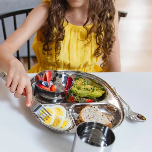 Vista 6 de Ahimsa Juego de utensilios de acero inoxidable para niños, diseño pediatra, cubiertos premium para niños, no tóxicos, aptos para lavavajillas