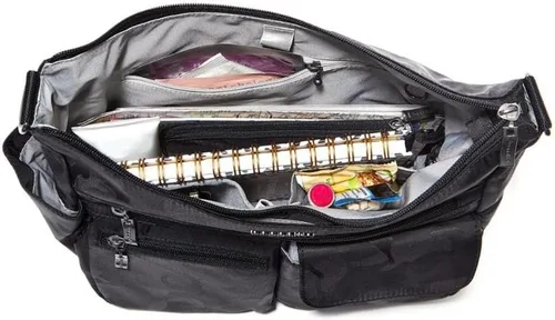 Vista 65 de Baggallini Modern Everywhere Crossbody Women 11x9x4.5 RFID Hobo Bag