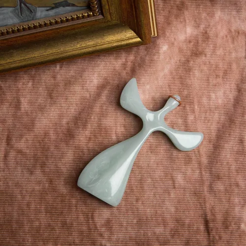 Vista 2 de Cruz de oración, diseño de mano, cómodo para adaptarse a tu mano, regalo cristiano fiel para el hogar o escritorio, meditación y exhibición, resina