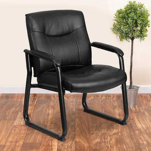 Vista 2 de Flash Furniture HERCULES Series Big & Tall - Silla de recepción lateral ejecutiva LeatherSoft negra de 500 libras con base de trineo