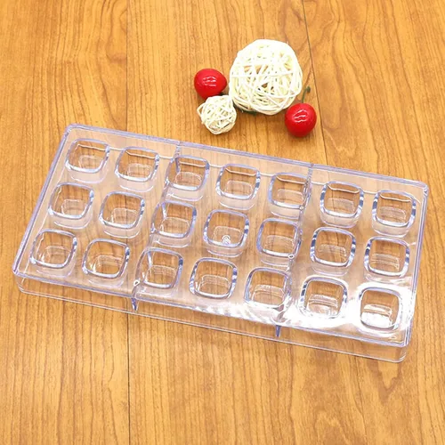 Vista 3 de HAPYLY - Molde de policarbonato para hacer chocolate con 24 cuadrículas, forma de cubo, transparente