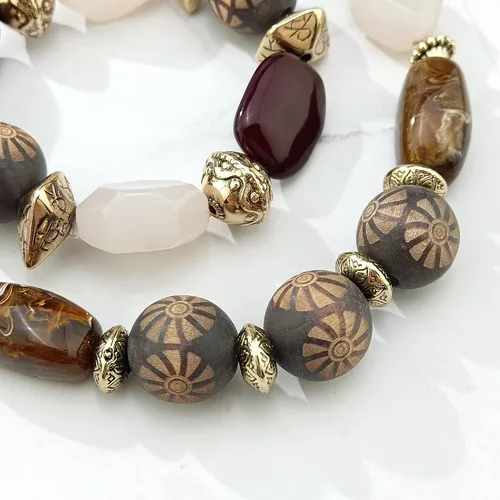 Vista 3 de BOCAR Collar de cuentas de madera grueso, aretes, pulsera hecha a mano, 3 juegos para regalo de mujer