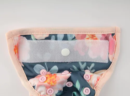 Vista 5 de Funda para pañales para recién nacidos con broche y pestaña de lavado, material PUL, 1 unidad