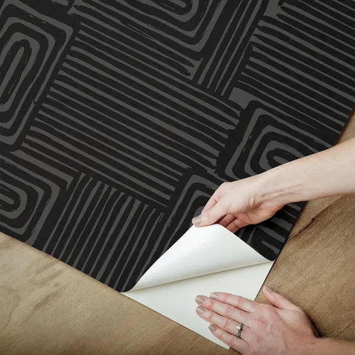 Vista 6 de Emily Rayna Black Pathways - Papel tapiz para despegar y pegar por RoomMates, RMK12742PLW Negro