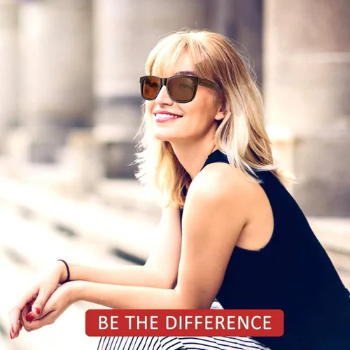 Vista 3 de WOODWORD Gafas de sol polarizadas de madera para hombres y mujeres gafas de sol de madera de bambú con funda