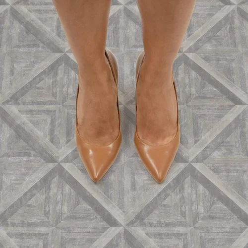 Vista 5 de FloorPops FP3295 Townhouse - Azulejos de suelo para despegar y pegar, color gris