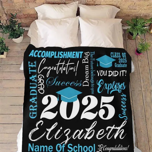 Vista 4 de MyPupSocks Manta personalizada de graduación 2025, clase de con nombre de la universidad, regalos personalizados, manta con texto para sobrina