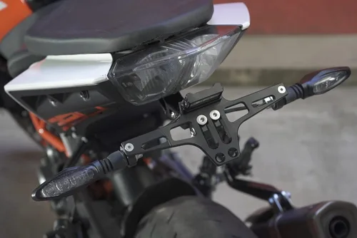 Vista 4 de Accesorios de motocicleta Universal Fender Eliminator Soporte de placa de matrícula Tidy Tail Gold