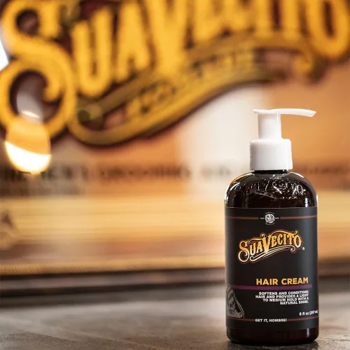 Vista 4 de Suavecito Botella de bomba de crema para el cabello, brillo medio durante todo el día
