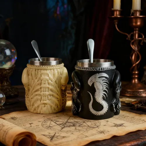 Vista 4 de Taza de 14 onzas con cuchara de extraterrestre, regalo para fanáticos Negro