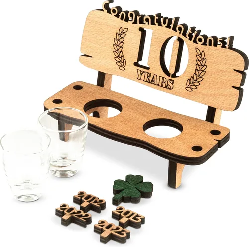 Vista 4 de Brynnberg Banco Schnapps con el número 10 grabado en madera (años disponibles 10-90) - Regalo original, divertido y emocional para aniversario
