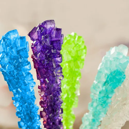 Vista 9 de Palitos de caramelo de roca extragrandes: 6 paletas de algodón azul claro, envueltas individualmente, palitos de cristal de caramelo Espeez Rock