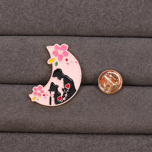 Vista 6 de Sailor Anime Moon Cosplay Pines Alfileres esmaltados de anime, broche de flor de rosa roja con diseño de luna, insignias de metal, regalos