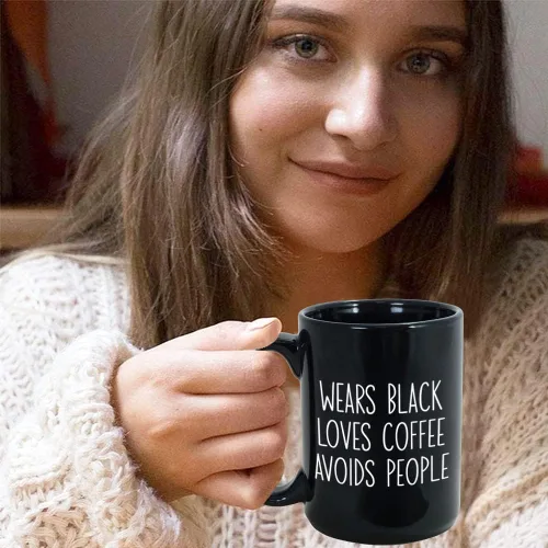 Vista 7 de Bubble Hugs Taza de café para amantes del café, viste negro, ama el café, evita a la gente, amantes del café, amante de la cafeína, divertida