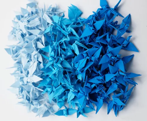 Vista 5 de 100 grúas de papel de origami tono azul tono 1.5 x 1.5 pulgadas, grúas de papel de origami plegadas hechas a mano para boda, regalo de Navidad