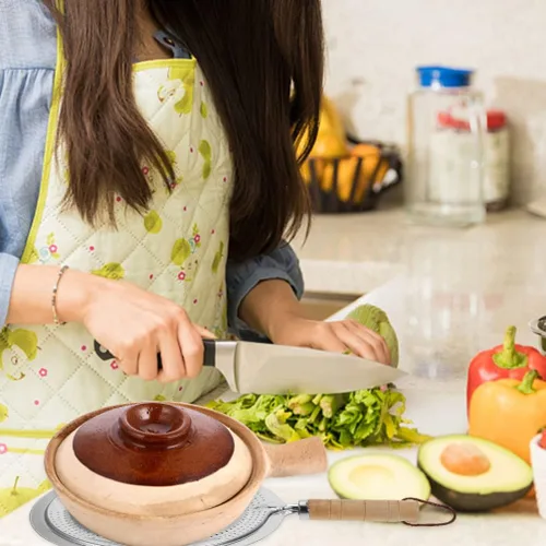 Vista 7 de DOITOOL Difusor de calor de cocina de hierro fundido con mango de madera, placa difusora de inducción, bandeja de descongelación rápida, adaptador