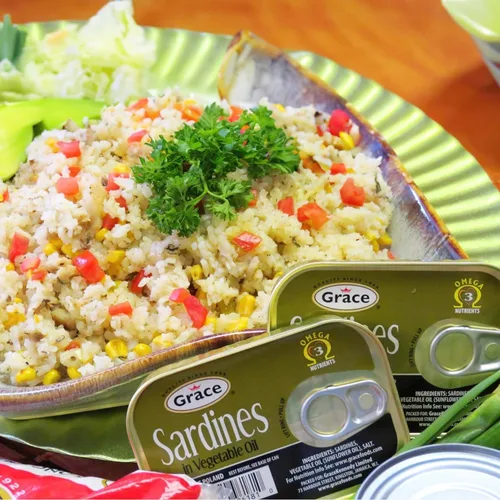 Vista 3 de Grace Sardinas en aceite vegetal, 3.74 oz, 3.74 onzas (paquete de 10), 0.63 oz de proteína por porción, sardinas enlatadas y envasadas, bajo