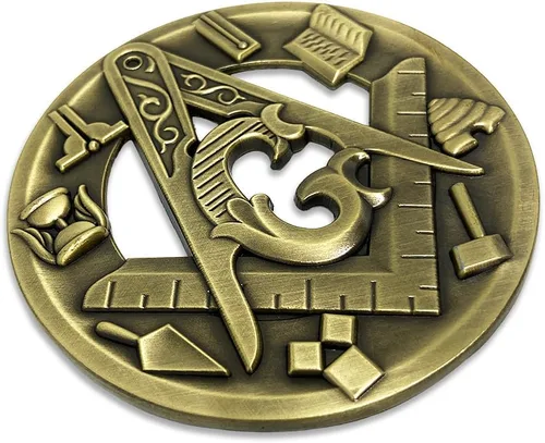 Vista 2 de Emblema automático masónico redondo cuadrado simbólico y brújula - [latón antiguo] [3 '' de diámetro]