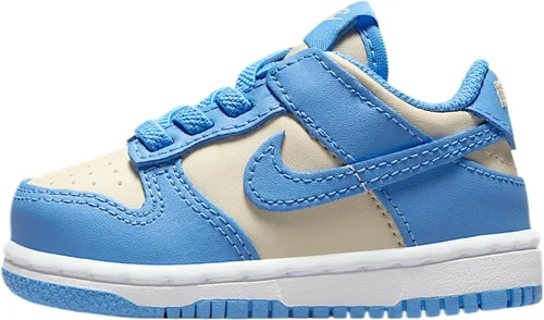 Vista 638 de Nike Kid's Dunk Low Sneaker