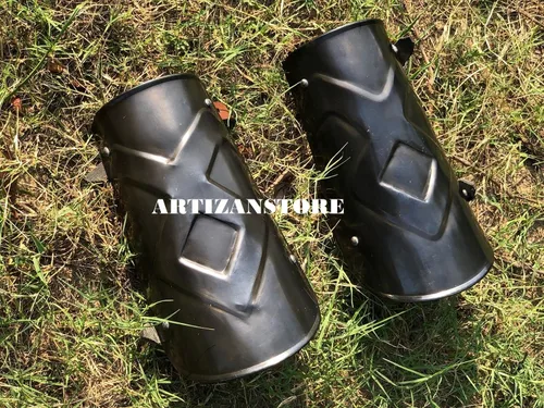 Vista 5 de ARTIZANSTORE Par de brazaletes vikingo medieval de acero ennegrecido, guerrero de fantasía, armadura de cosplay, disfraz de Halloween
