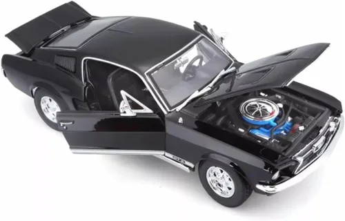 Vista 3 de Maisto 1967 Ford Mustang GTA Fastback, Negro 31166-Coche de juguete a escala de 1/18, modelo de metal fundido a presión