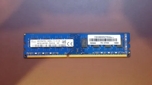 Vista 2 de Hynix 4GB PC3-12800 DDR3- 1600MHz no ECC sin búfer CL11 240-Pin DIMM HMT351U6CFR8C-PB