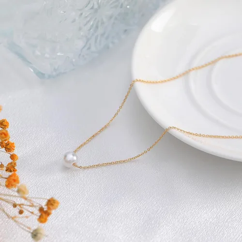 Vista 6 de TOBENY Collares de perlas para mujer, chapado en oro de 14 quilates, hecho a mano, gargantilla de perlas de imitación blanca, delicado collar