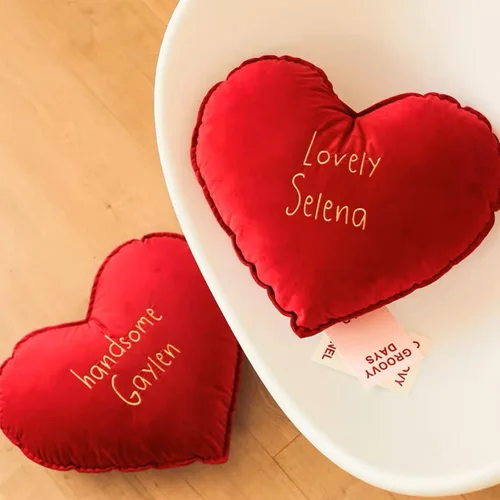 Vista 4 de HESBITEUL Funda de almohada personalizada con diseño de texto personalizable y bordado, funda de cojín bordada de larga duración, nombre