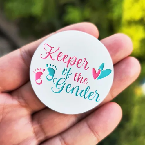 Vista 2 de for Keeper of the Gender Pin Baby Feet Hearts Soft Enamel Lapel Pins Brooch Baby Shower Gender Reveal Party Button Enamel Pins for Women Badges
