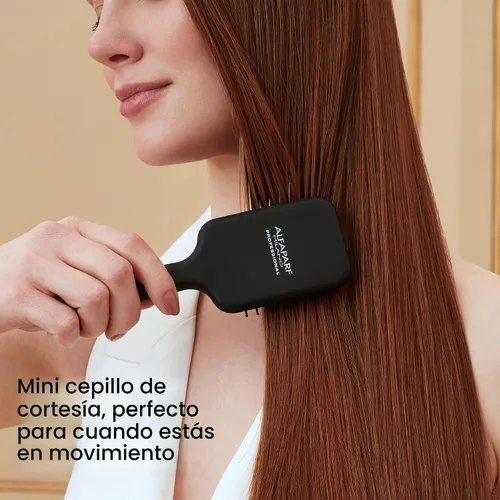 Vista 10 de Alfaparf Milano Keratin Therapy Lisse Design Glass Lamination Hair Set