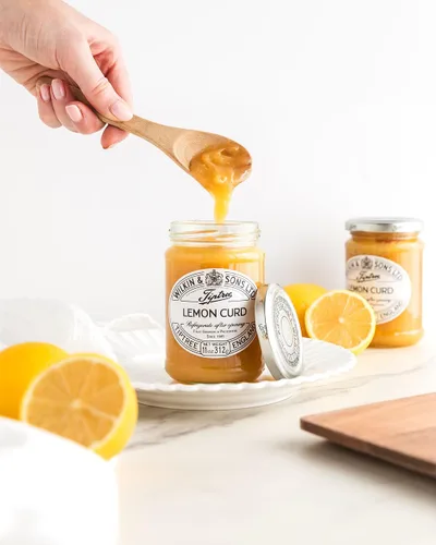 Vista 5 de Tiptree Crema de Limón, tarro de 11 onzas (312g)