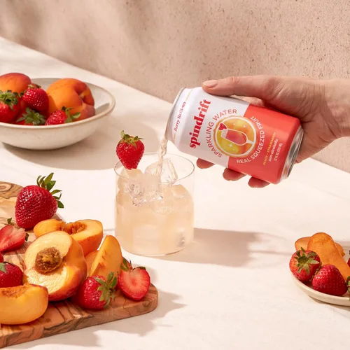 Vista 7 de Spindrift Agua con gas, sabor a bayas Belli, hecha con fruta exprimida real, latas de 12 onzas líquidas, paquete de 24 (solo 13 calorías por lata)